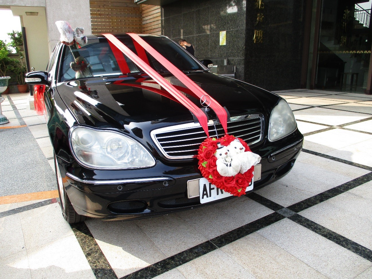 結婚式の車
