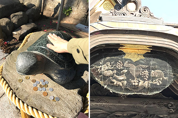 /なでると金運アップにつながる?亀の石像 18-2写真右/ 本堂のリスとぶどうの彫刻