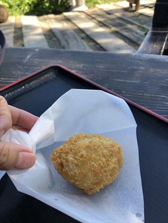 ほったらかし温泉の絶品グルメ・温玉揚げ