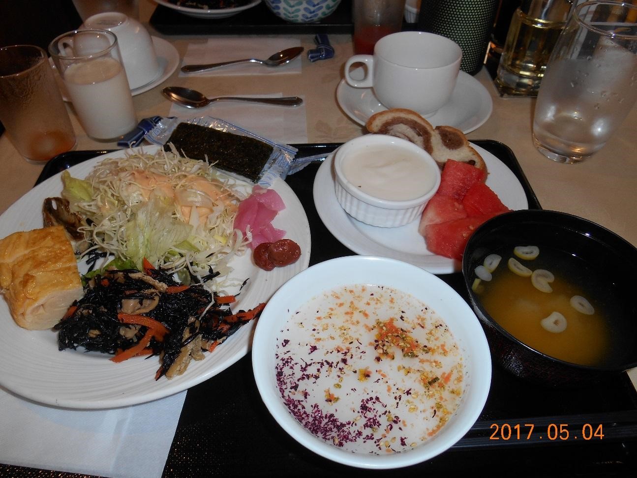 4階の昼食