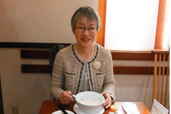 グレイヘア松橋ゆかりさん
