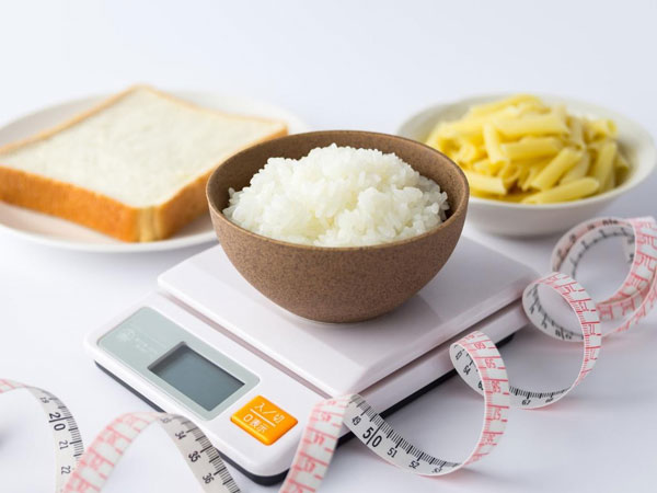 50代女性に炭水化物抜きダイエットはオススメできない