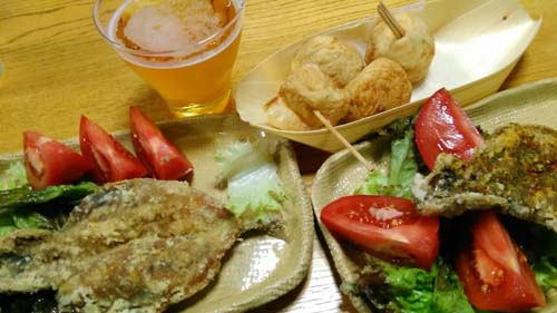 かまぼことビールで夕食