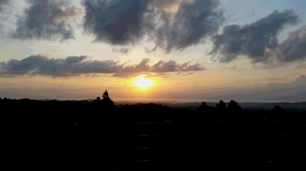 清澄寺旭日遥拝