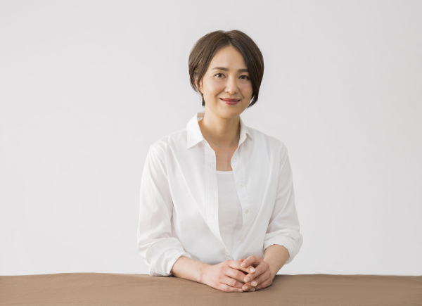 茶色いテーブルクロスは、レフ板効果がありませんが……