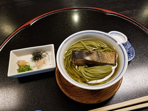 宇治産抹茶使用 鰊の茶蕎麦
